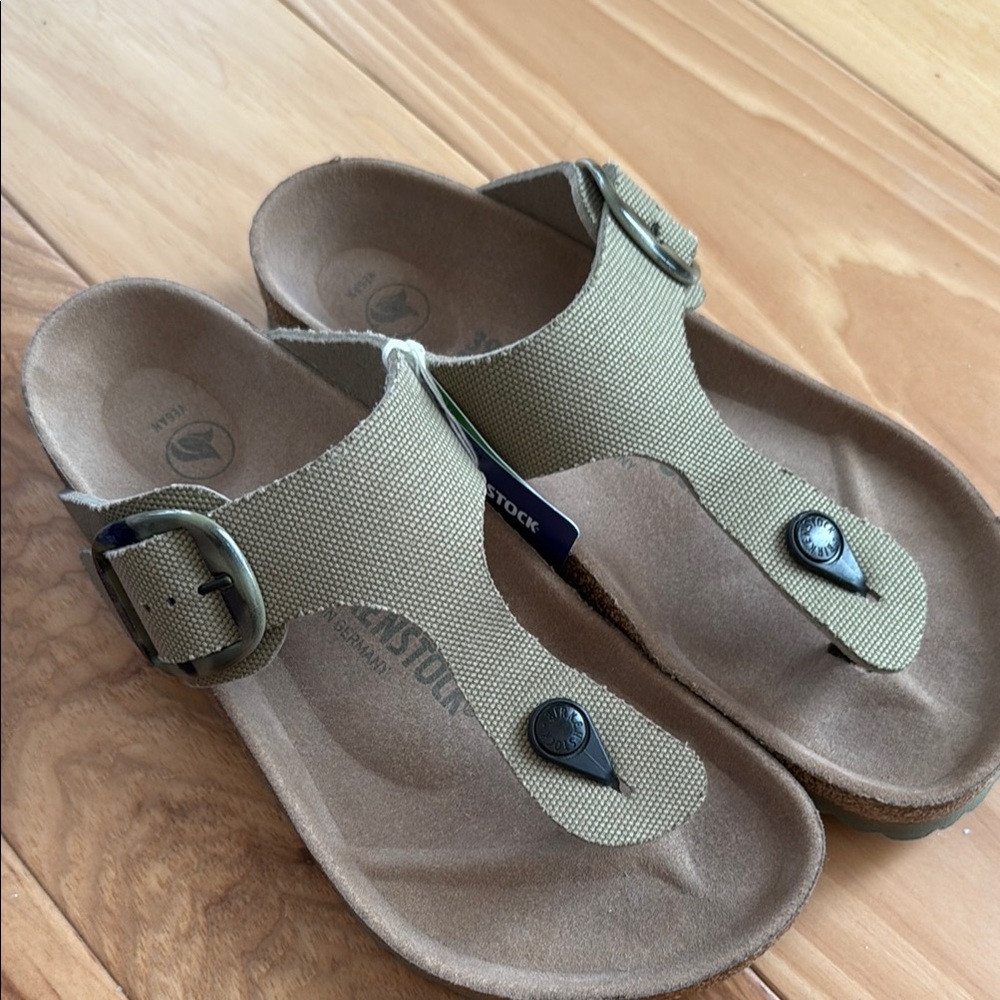 Birkenstock Gizeh Sandals